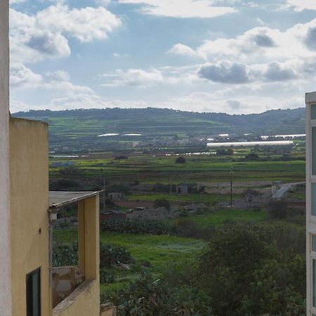 North Side Apartment 1 L-Imgarr Экстерьер фото